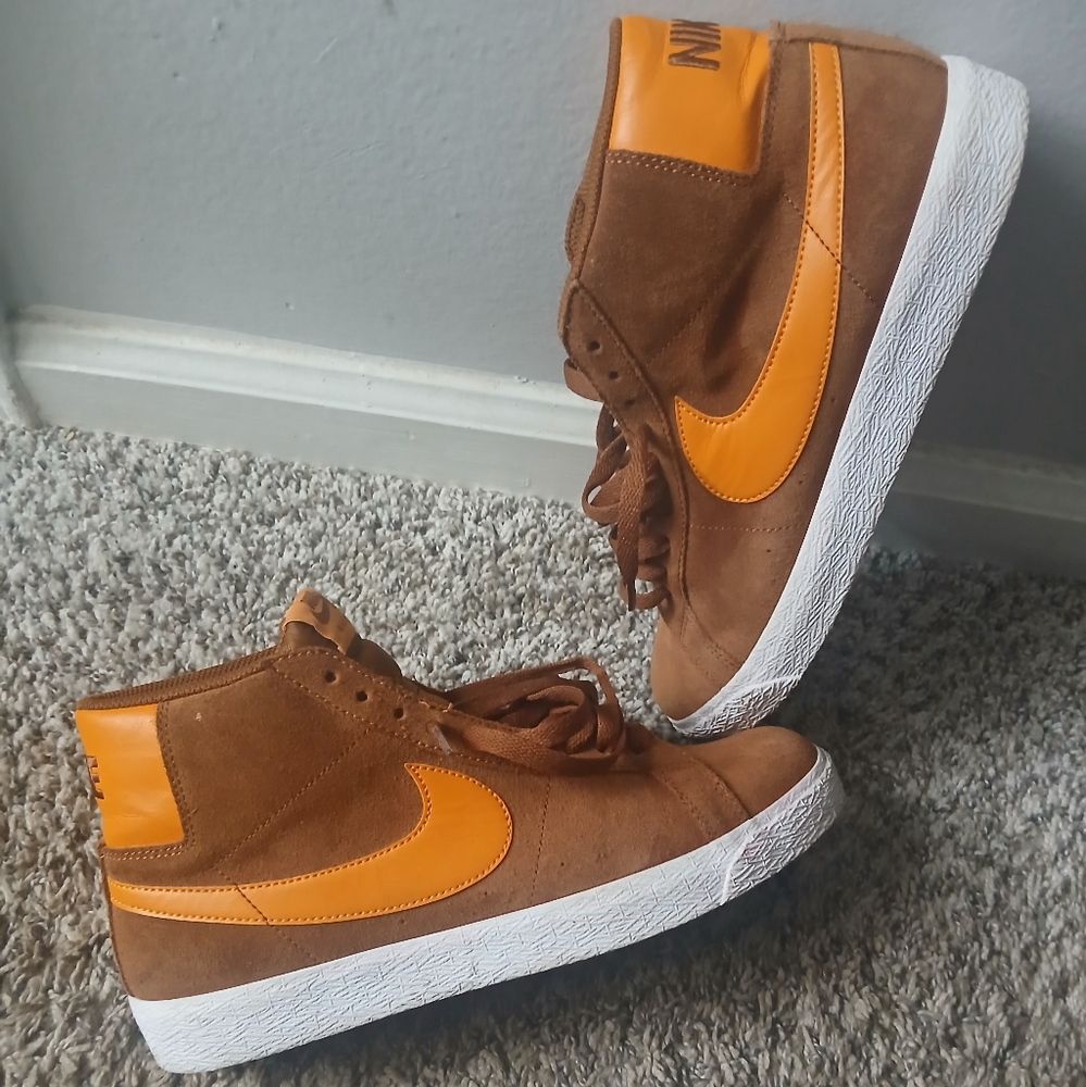 Nike SB Blazers Mid-Top Brown&orange